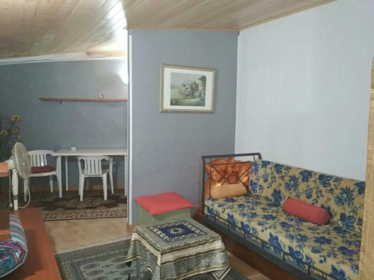 Residencia Los Conejos - Bike & Motorbike Las Palmas Buitenkant foto
